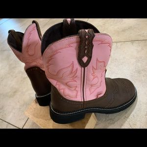 Pink & Brown Justin Boots